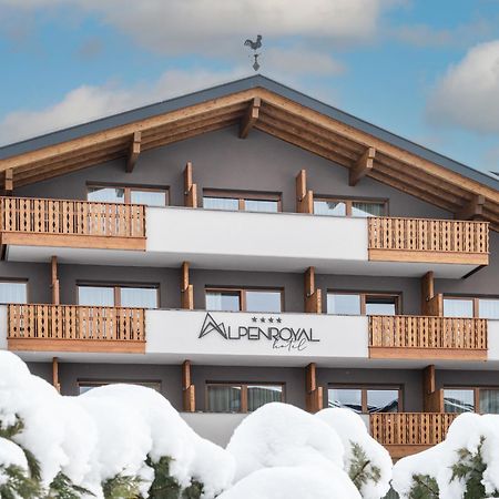 Hotel Alpenroyal كاستيلِروتّو المظهر الخارجي الصورة