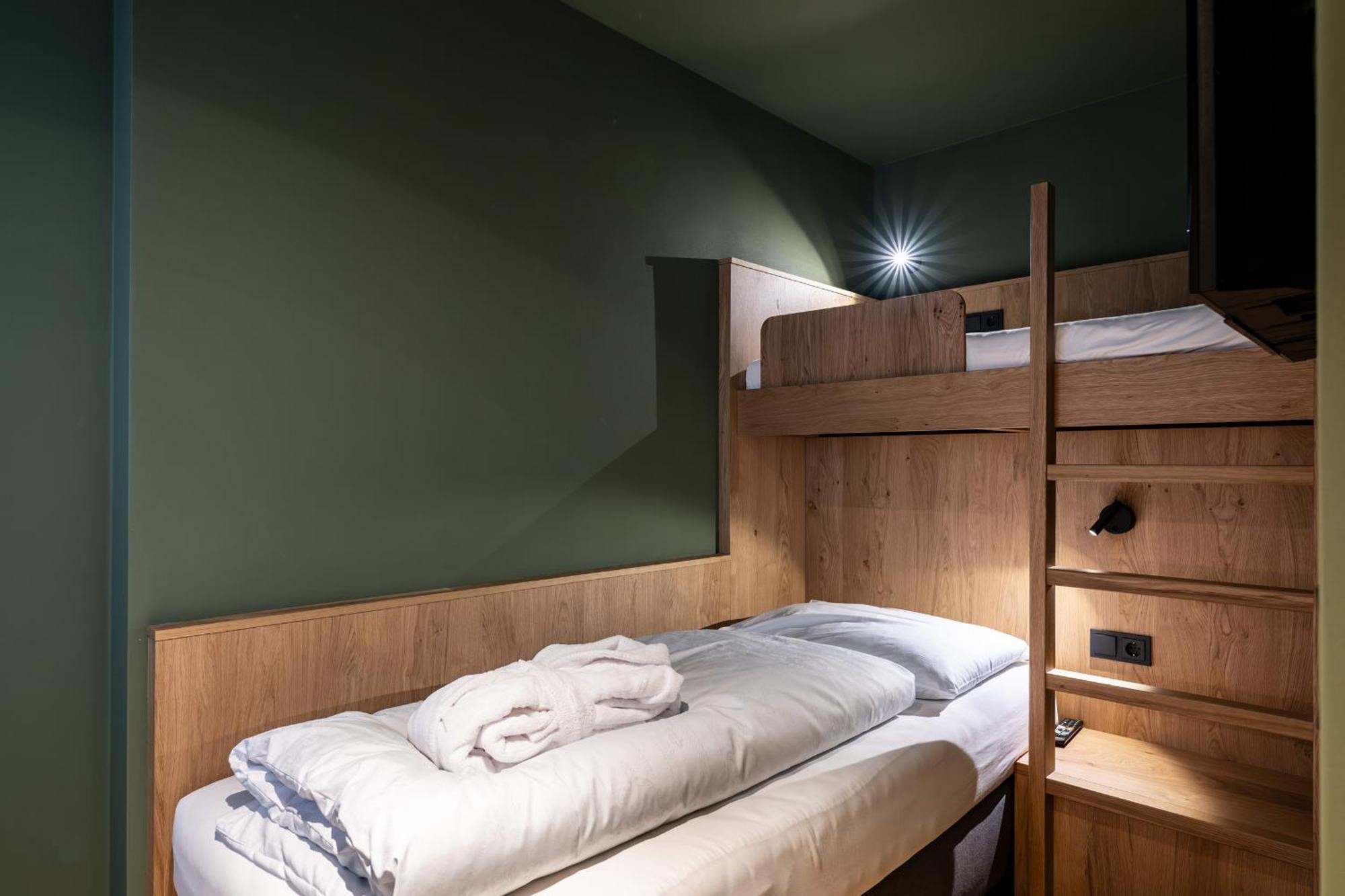 Hotel Alpenroyal كاستيلِروتّو المظهر الخارجي الصورة