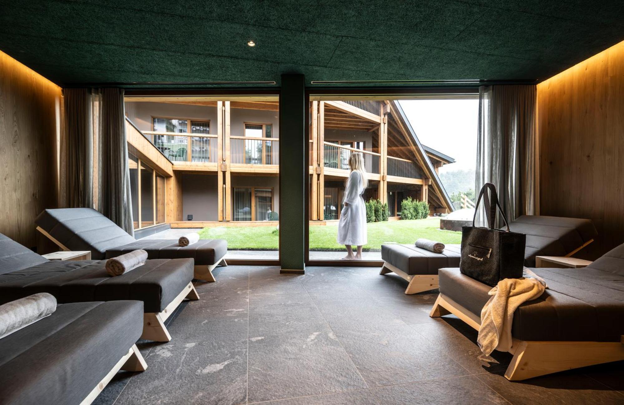 Hotel Alpenroyal كاستيلِروتّو المظهر الخارجي الصورة